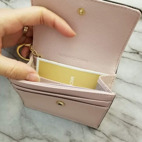 NWT Michael Kors Light Pink Card Holder Wallet - Picture 5 of 6